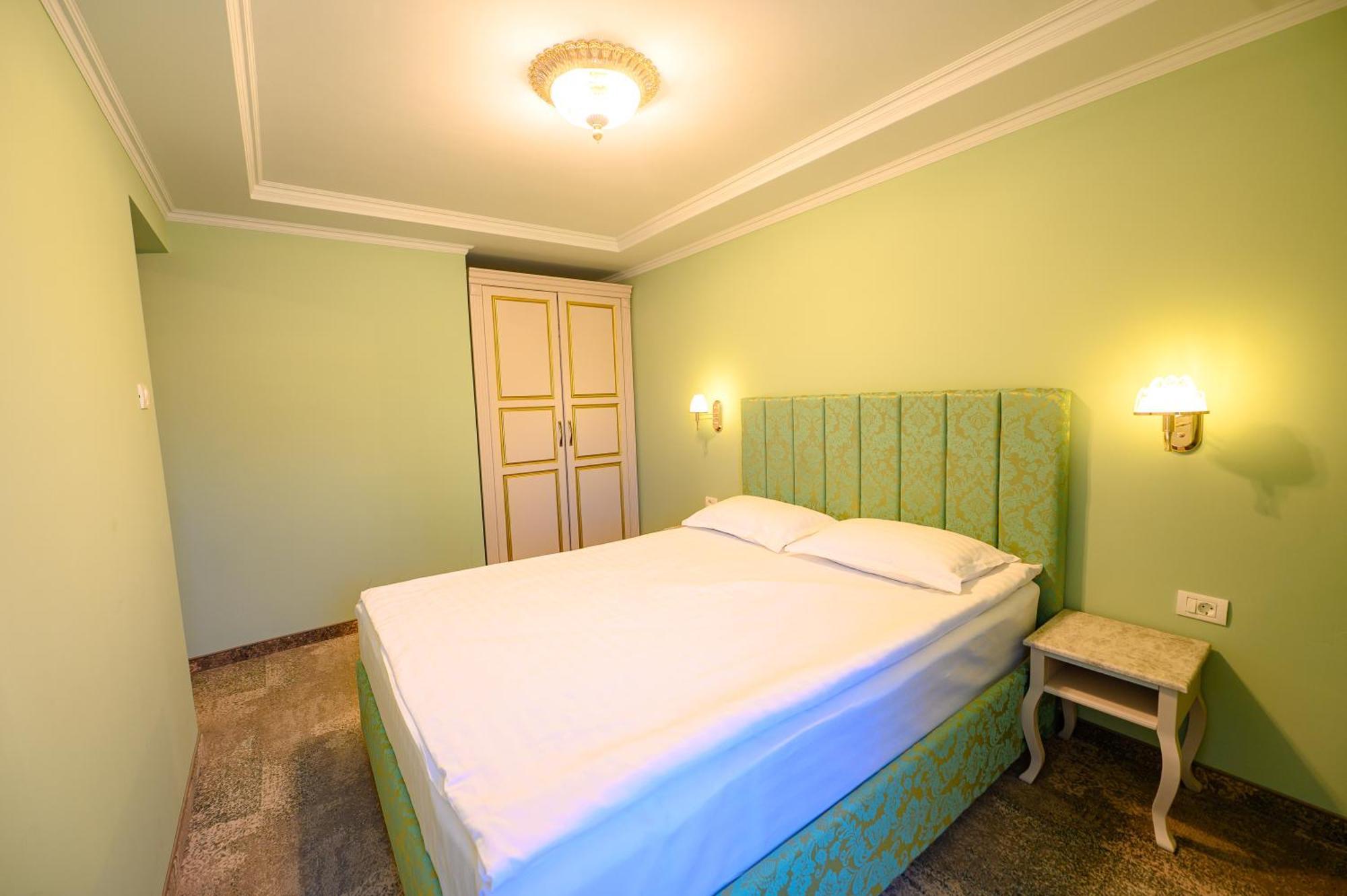 Hotel Iris-Mimoza Jupiter Kültér fotó