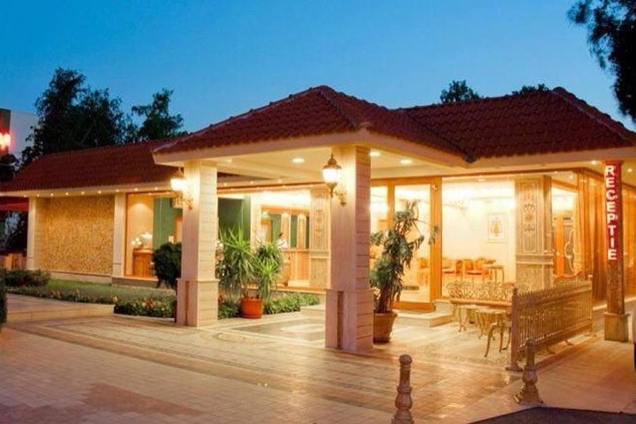 Hotel Iris-Mimoza Jupiter Kültér fotó