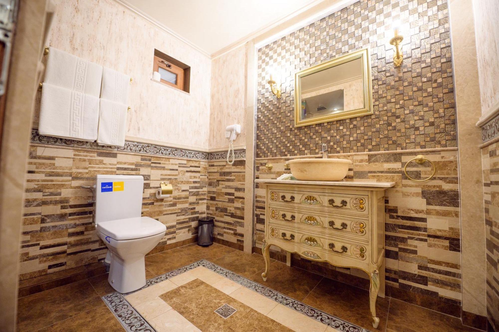 Hotel Iris-Mimoza Jupiter Kültér fotó